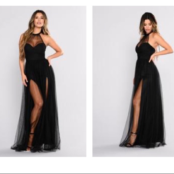Fashion Nova Dresses & Skirts - NWT FASHIONNOVA Off The Tulle Gown- Small-Black